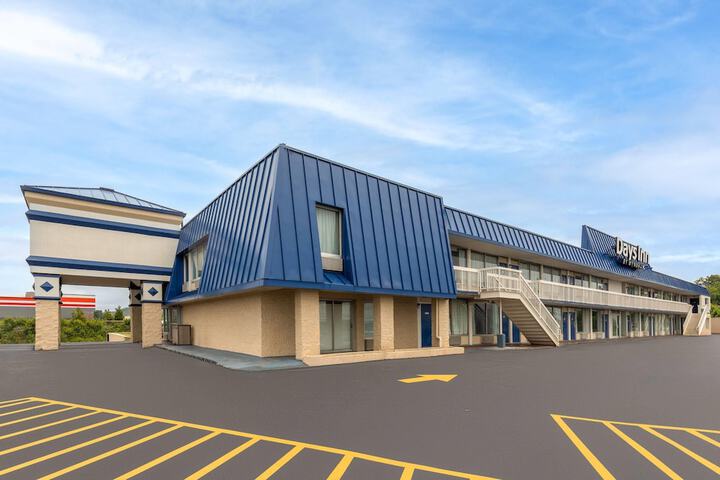 Days Inn by Wyndham Harrisonburg