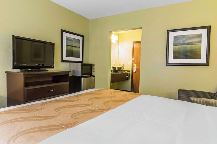 Room 14 of 31