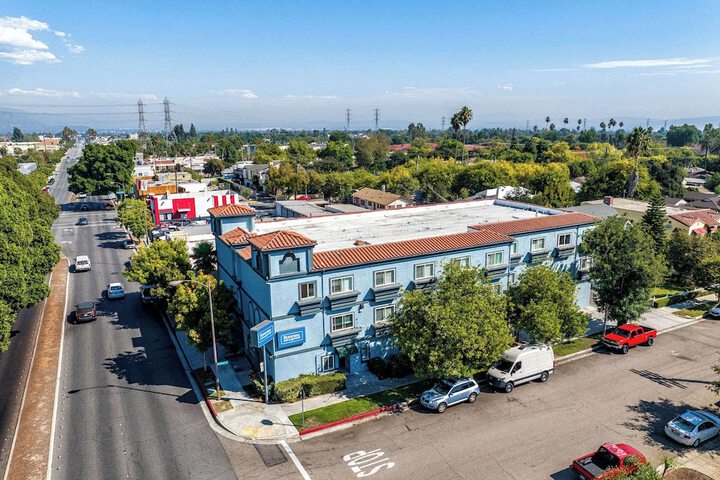 Rodeway Inn & Suites Pasadena