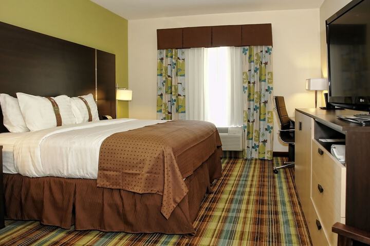 Holiday Inn Christiansburg Blacksburg by IHG