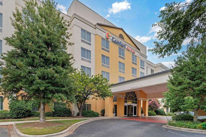 Hotel 5 of 52