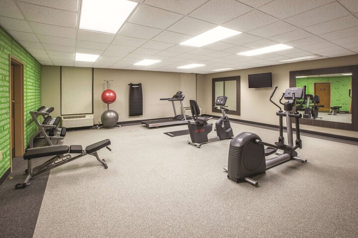 La Quinta Inn & Suites by Wyndham Mechanicsburg - Harrisburg