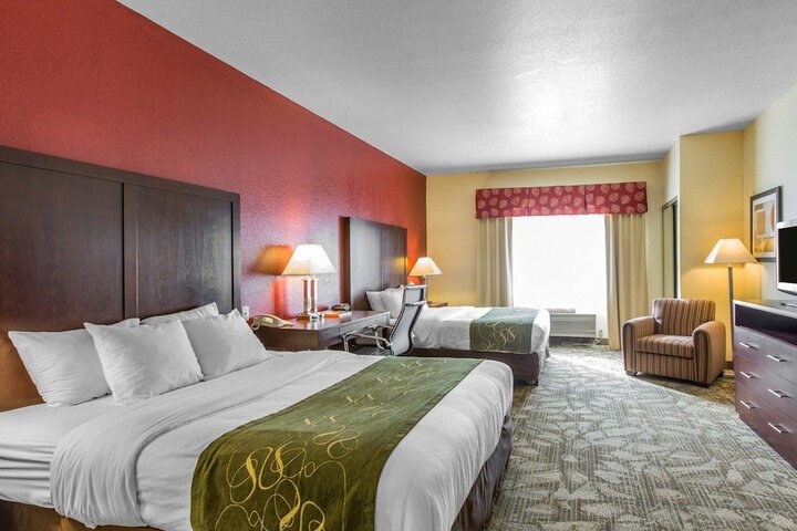 Room 11 of 26