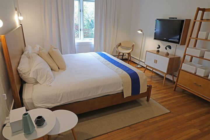 Room 55 of 72