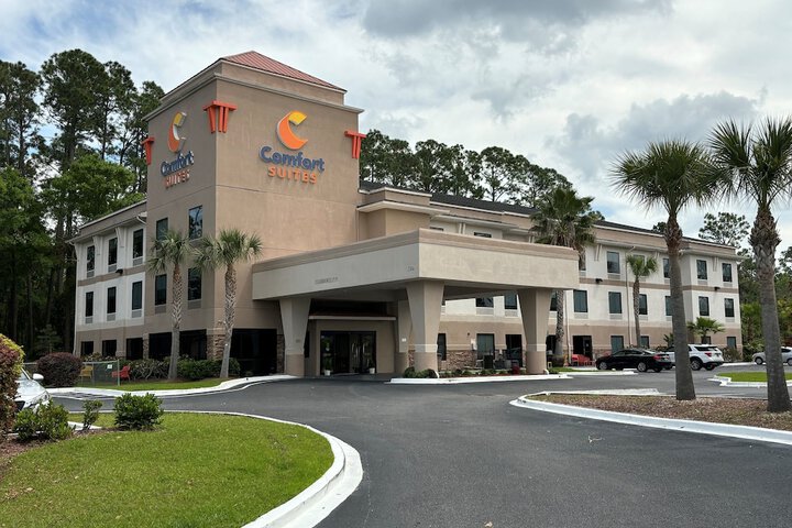 Hotel 4 of 53
