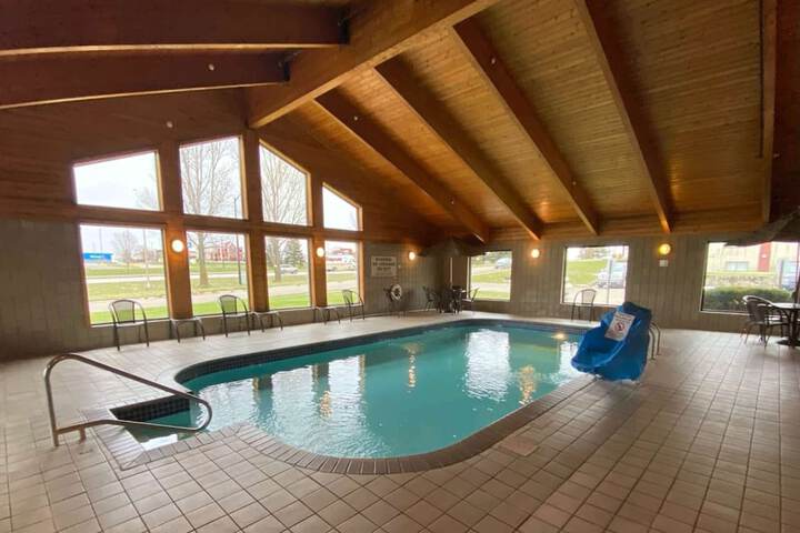 Pool 6 of 28