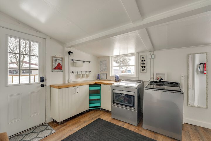 city Girl Farmhouse in Hudsonville w / Hot Tub