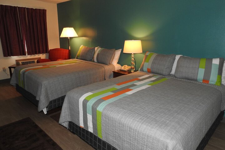Room 13 of 46