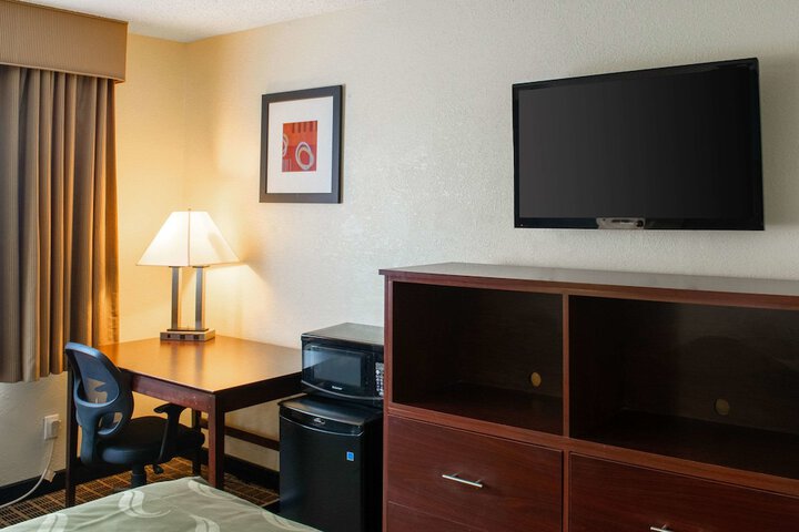 Room 22 of 41