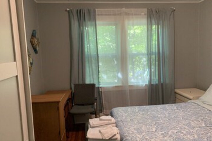 Pontiac Guest House