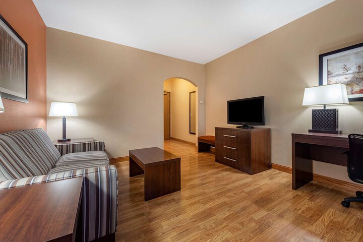 Room 34 of 46