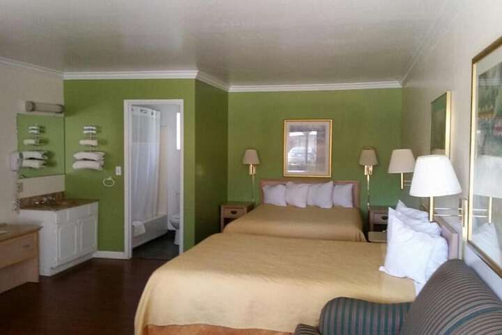 Kelseyville Motel