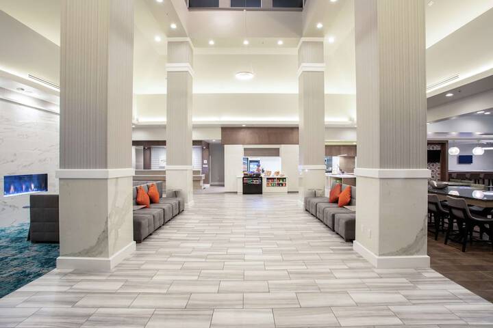 Hotel Interior 6 of 32