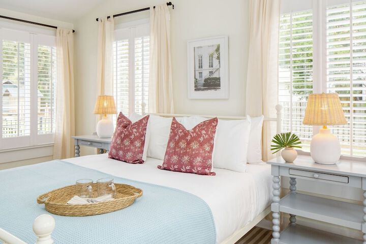 Sawyer by Avantstay Stunning Isle of Palms Home w / Pool!