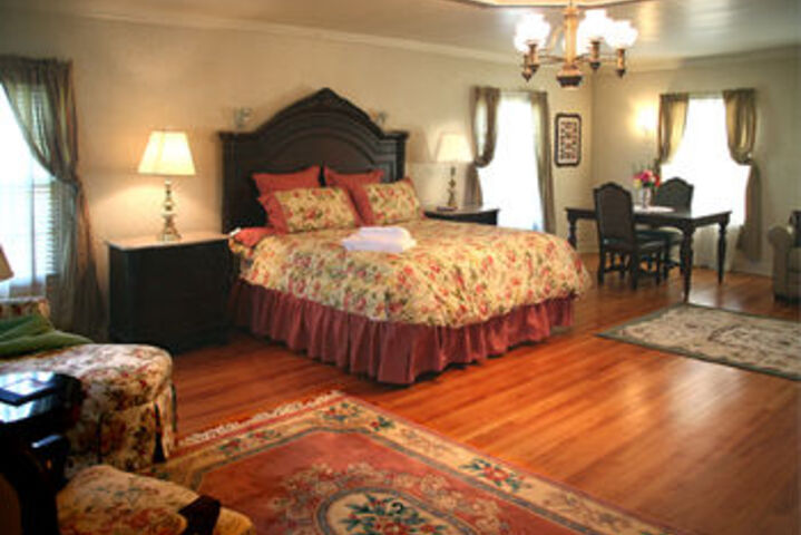 R. R. Thompson House