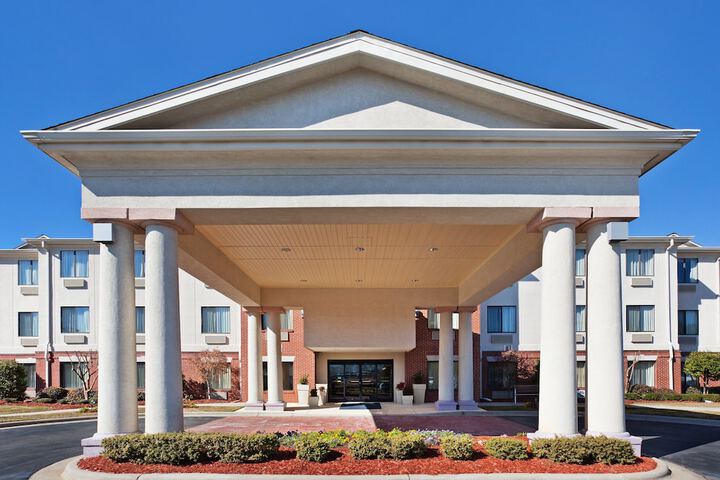 HOLIDAY INN EXPRESS & SUITES REIDSVILLE by IHG