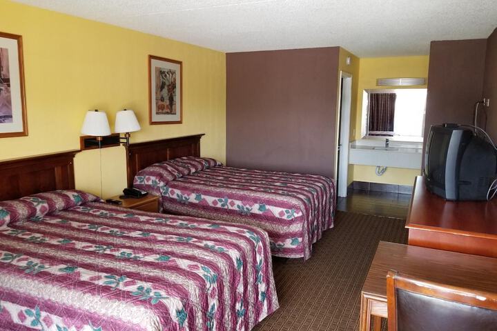 Room 14 of 17