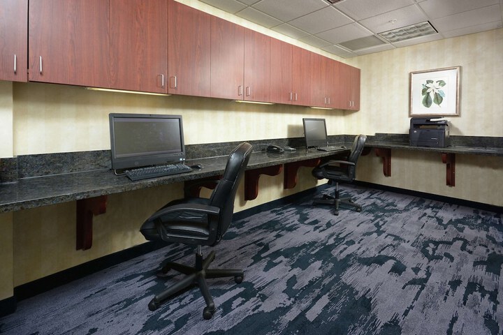 Business Center 45 of 45