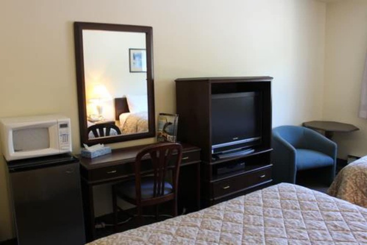 Room 8 of 23