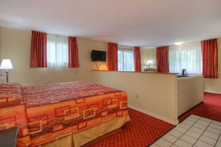 Room 57 of 93