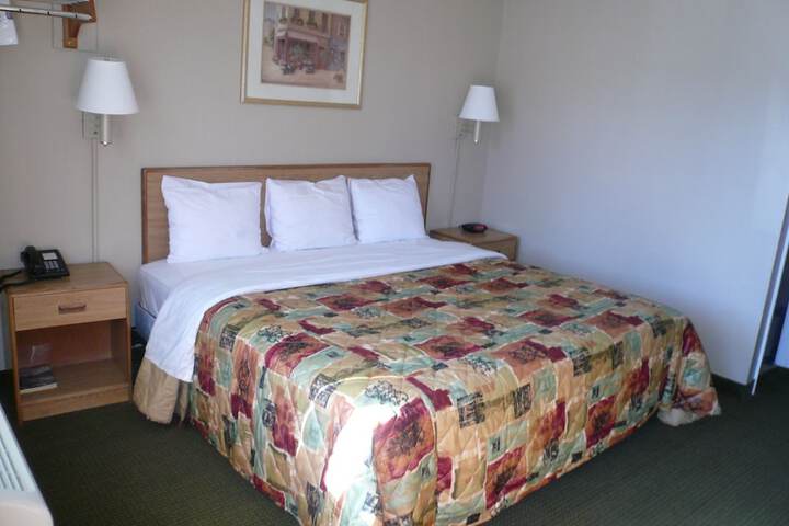 Room 19 of 27