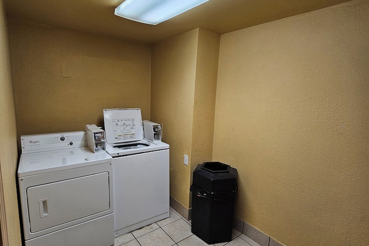 Clarion Inn & Suites Roswell