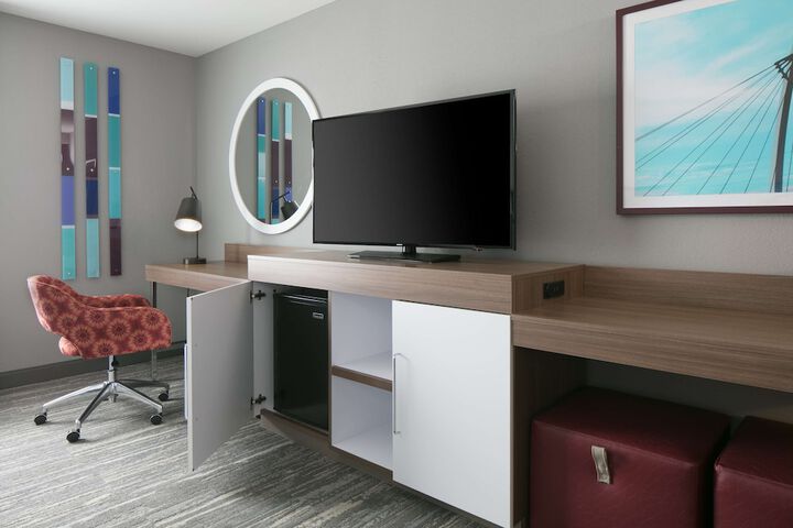 Room 34 of 53