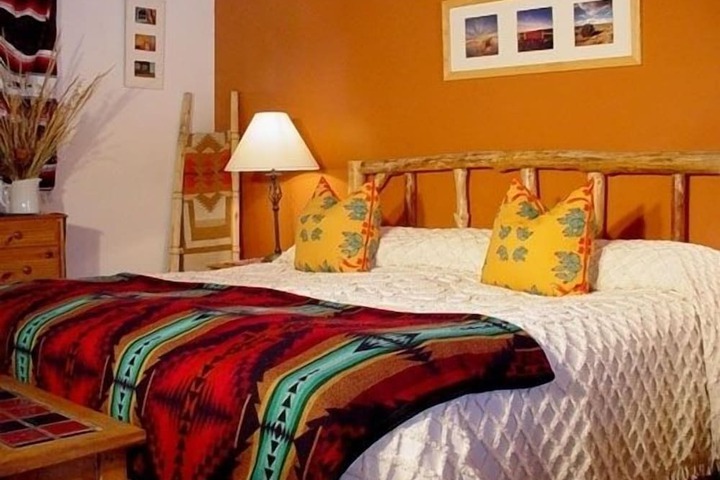 Room 18 of 29