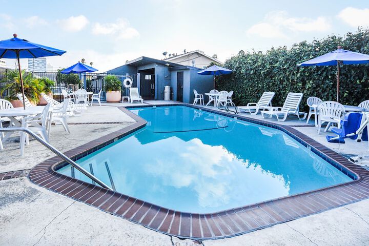 Pool 3 of 37