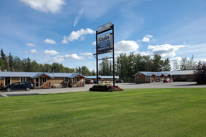 Delta Accommodations-Alaska Country Inn
