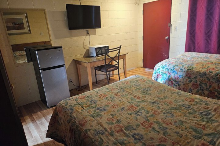 Room 14 of 30