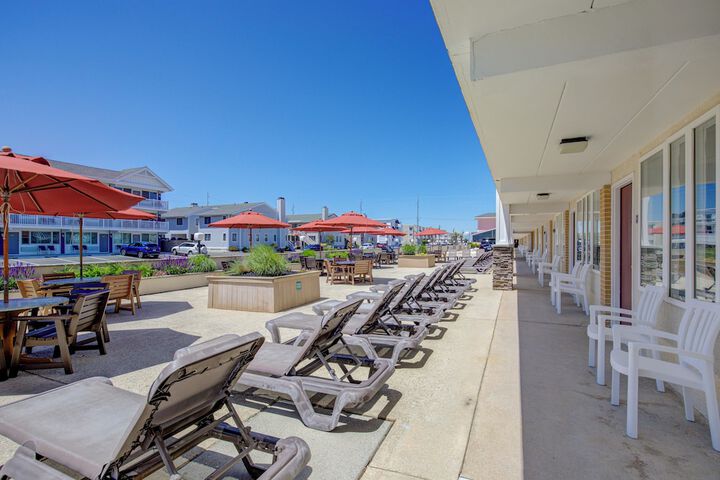 Desert Sand Resort