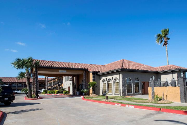 Hotel 2 of 24