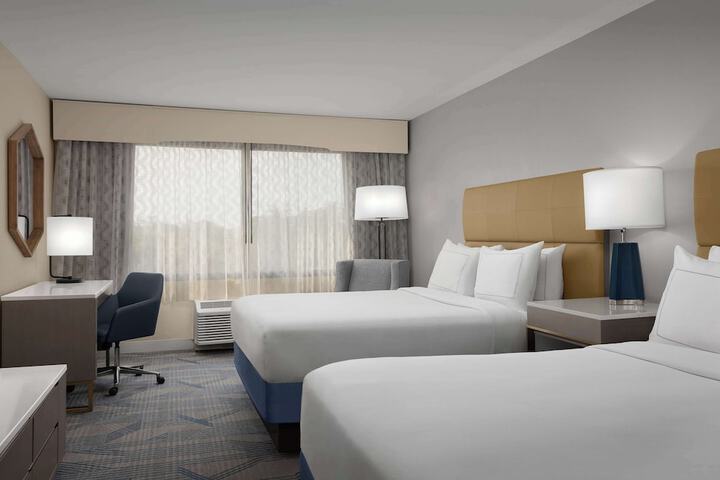 Room 28 of 55