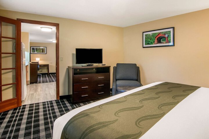 Room 15 of 42