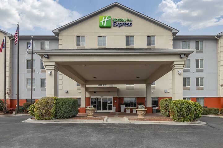 Hotel 2 of 62
