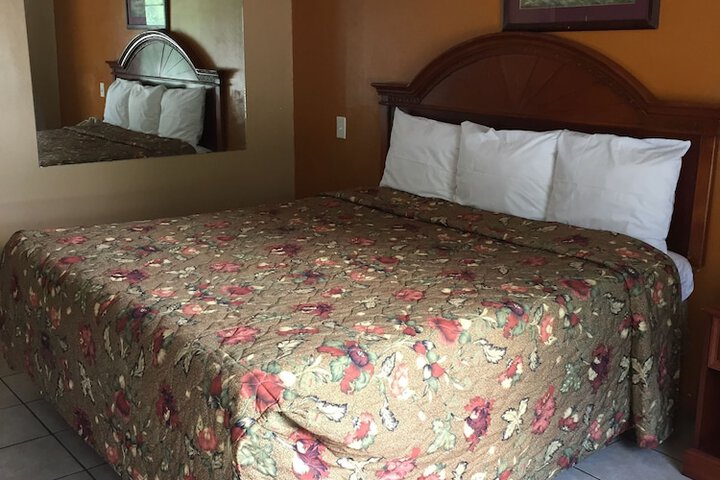 Room 20 of 20
