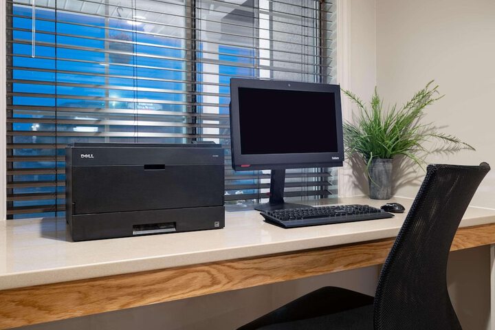 Business Center 20 of 20