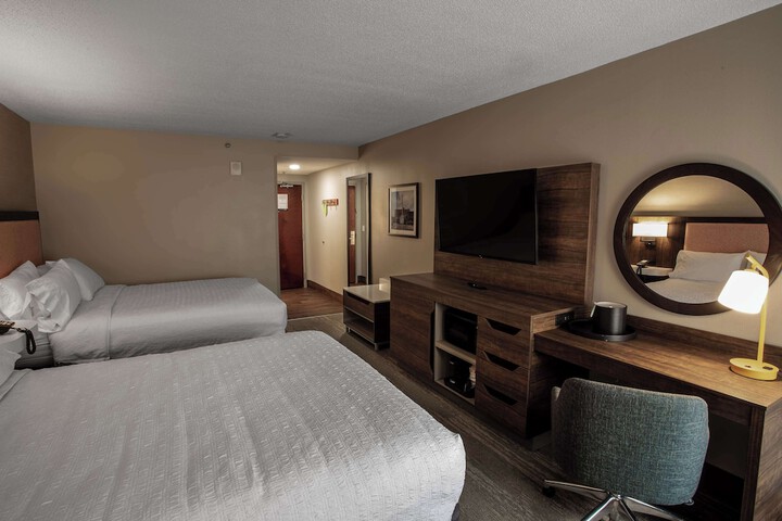 Room 20 of 32