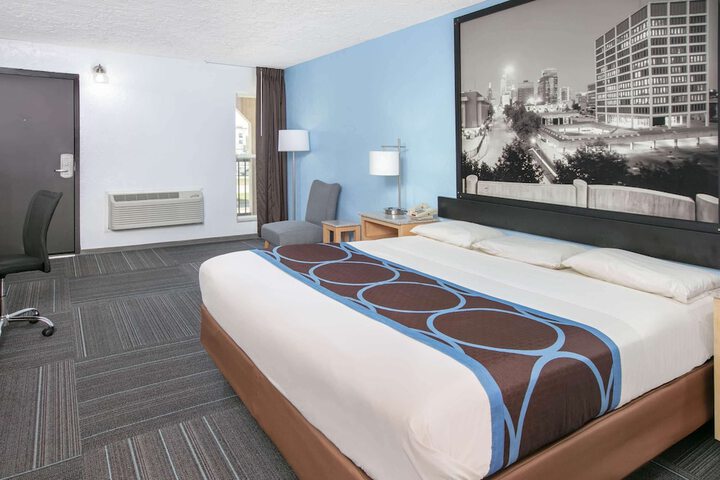 Room 5 of 21