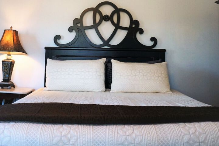 Room 22 of 73