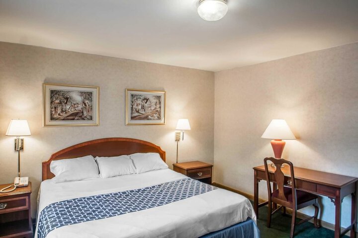 Room 29 of 42