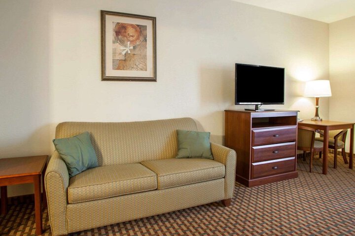 Room 29 of 43