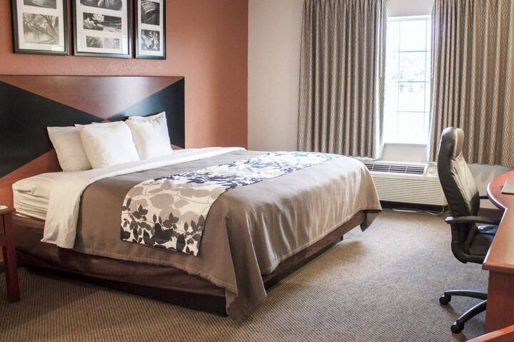 Room 20 of 29