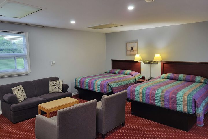 Room 36 of 41