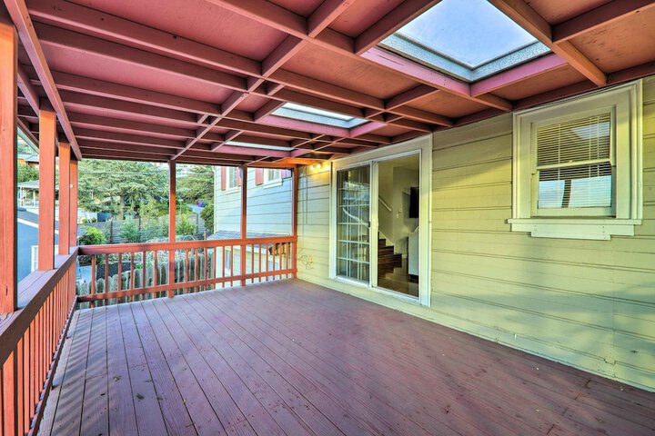 Castro Valley Home w / Bay Area Views!