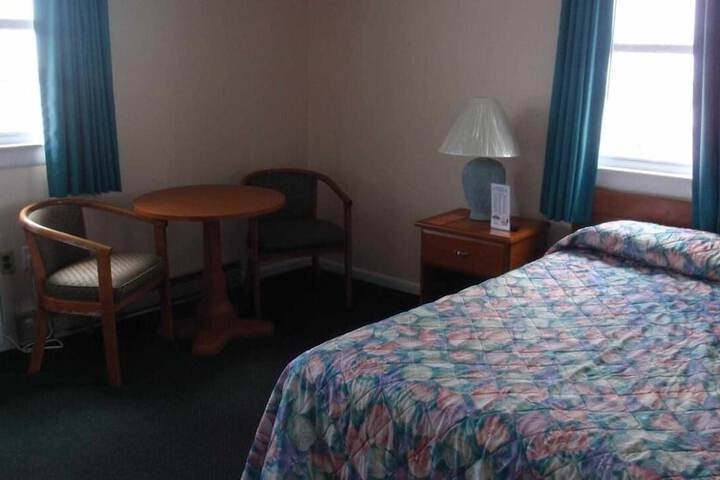 Room 84 of 167