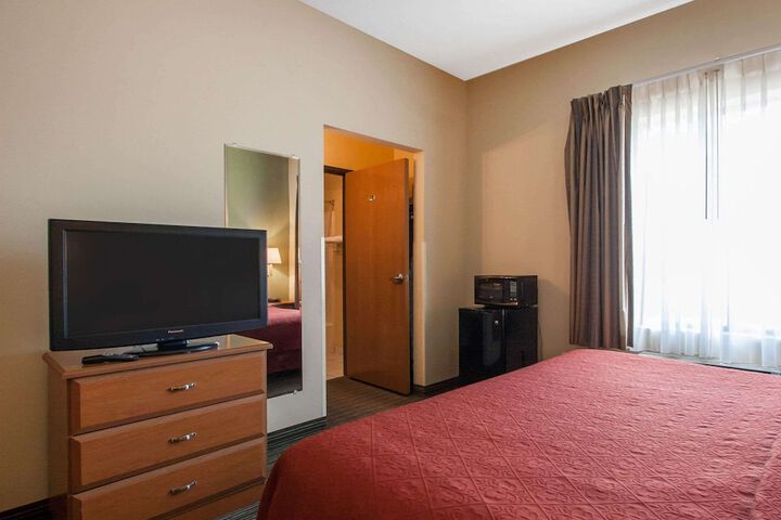 Quality Inn Joplin I-44