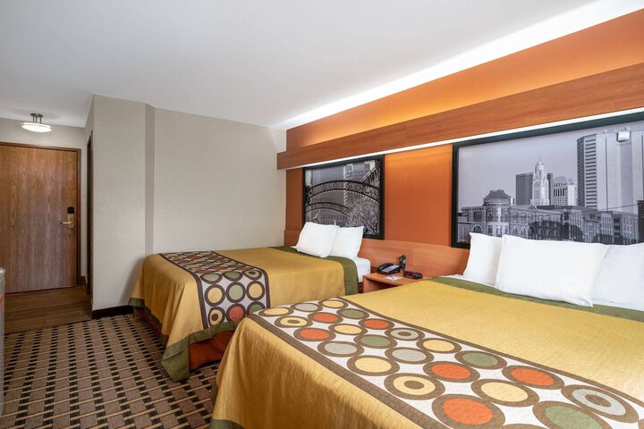 Room 14 of 17