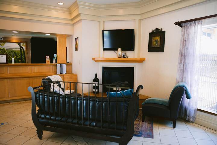 Hotel Interior 10 of 61
